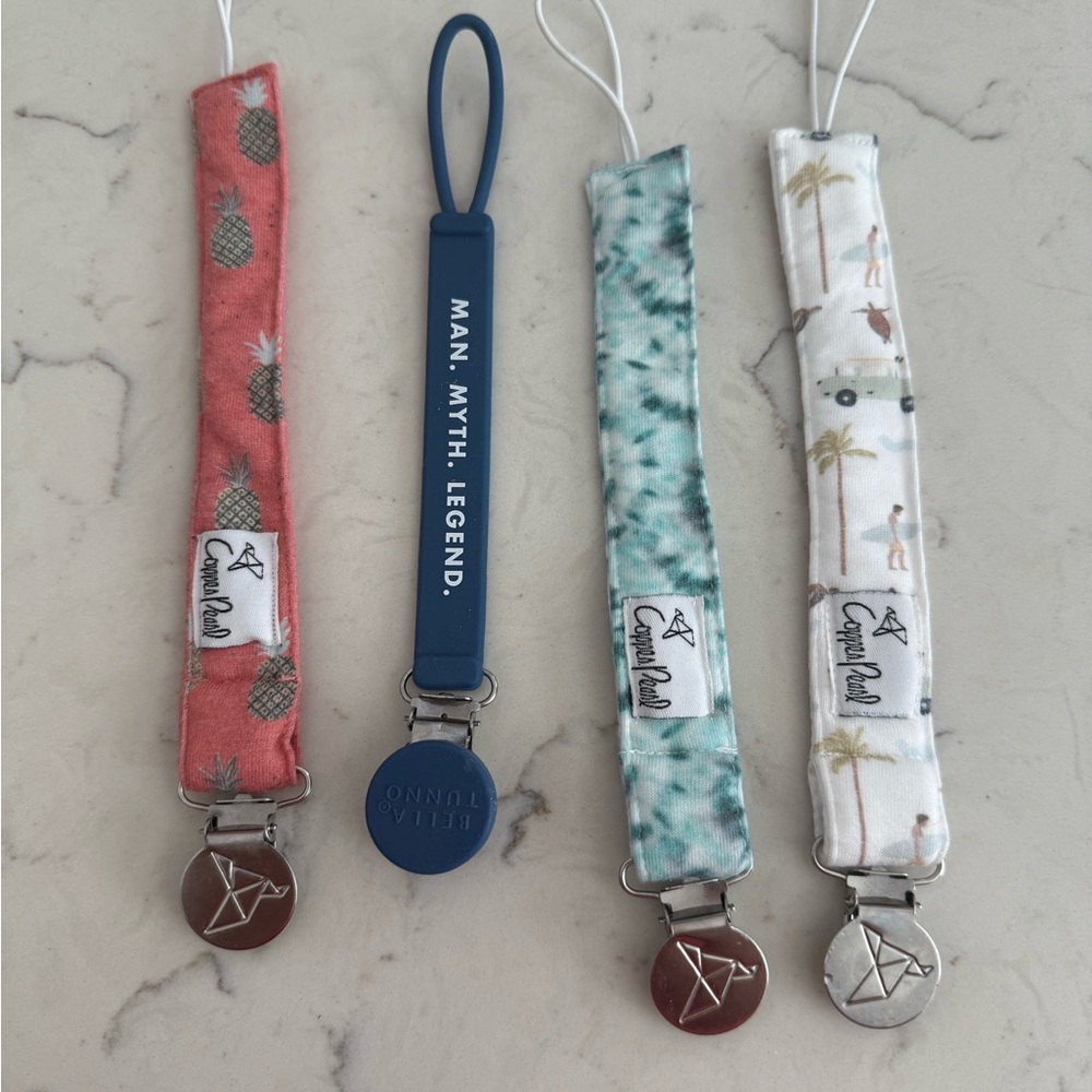 Kids Pacifier Clips - Multicolor Set